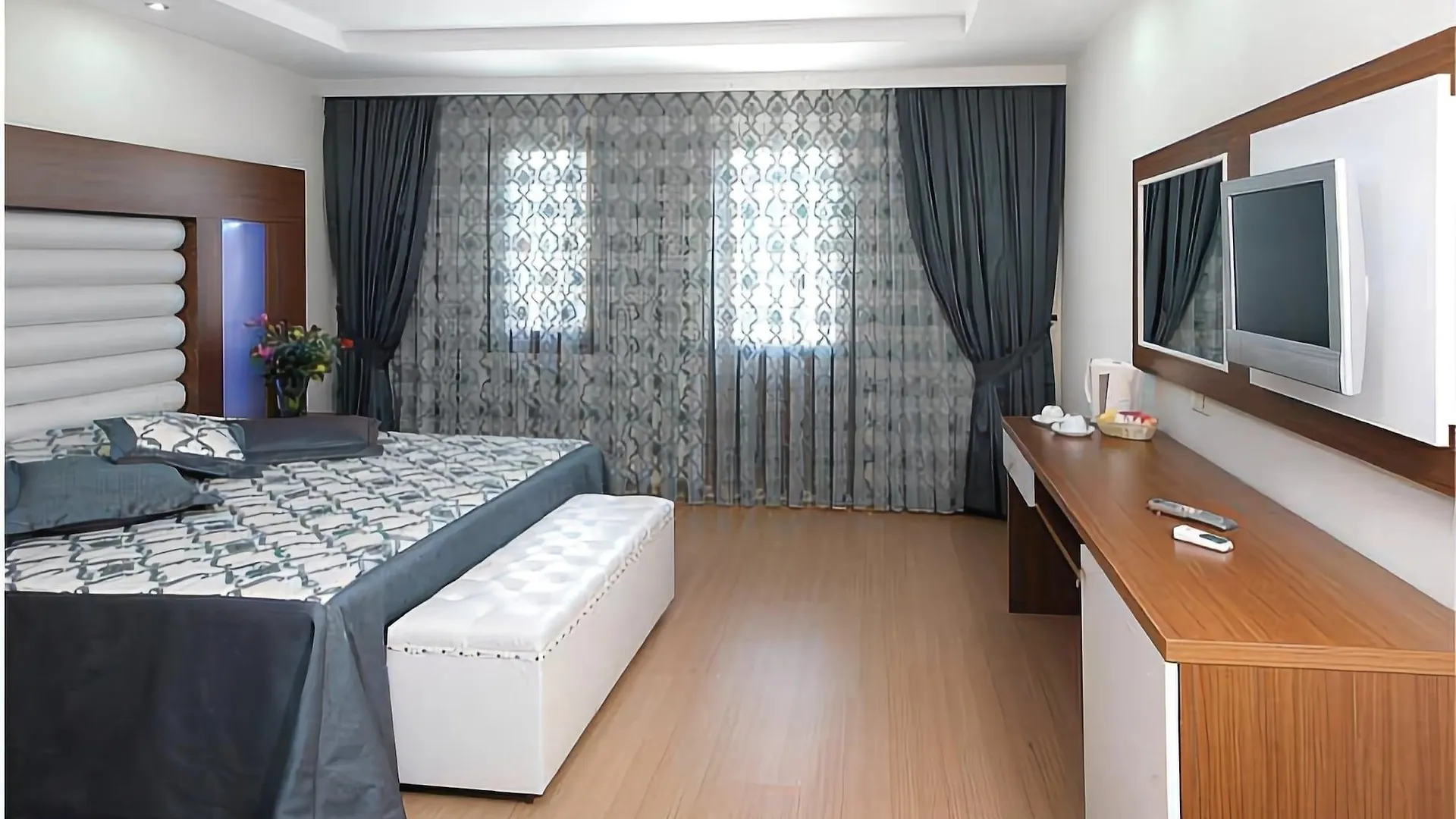 Oludeniz Beach Resort By Z Hotels 4*,  터키